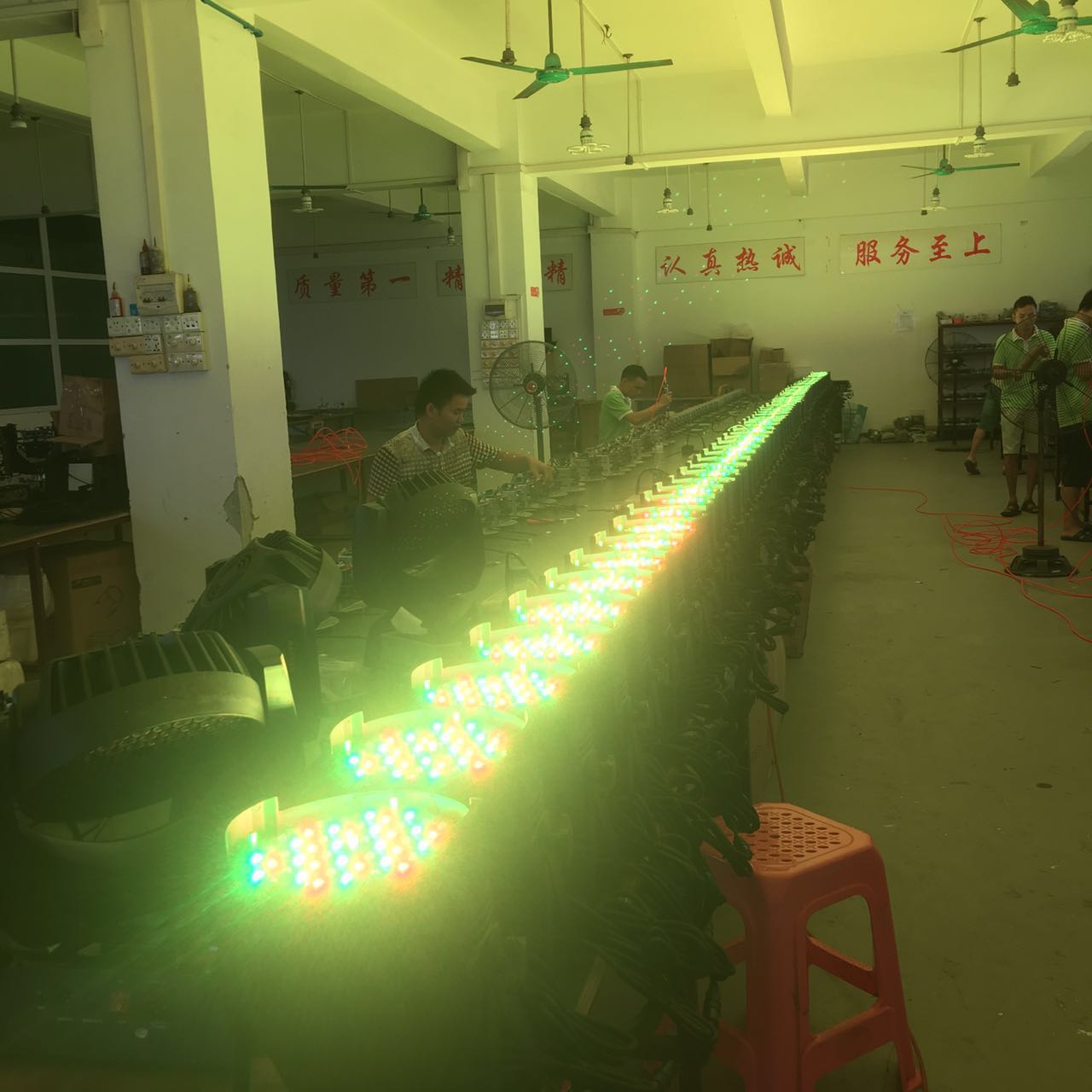 LED帕燈如何維修?效果圖
