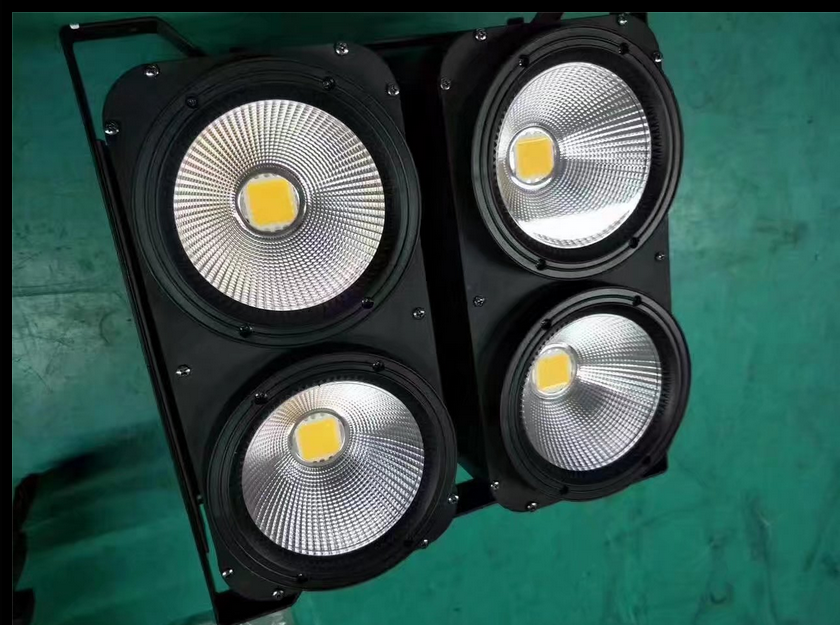 舞臺燈光 LED 四眼觀眾燈COB面光燈適用于哪些場所？效果圖